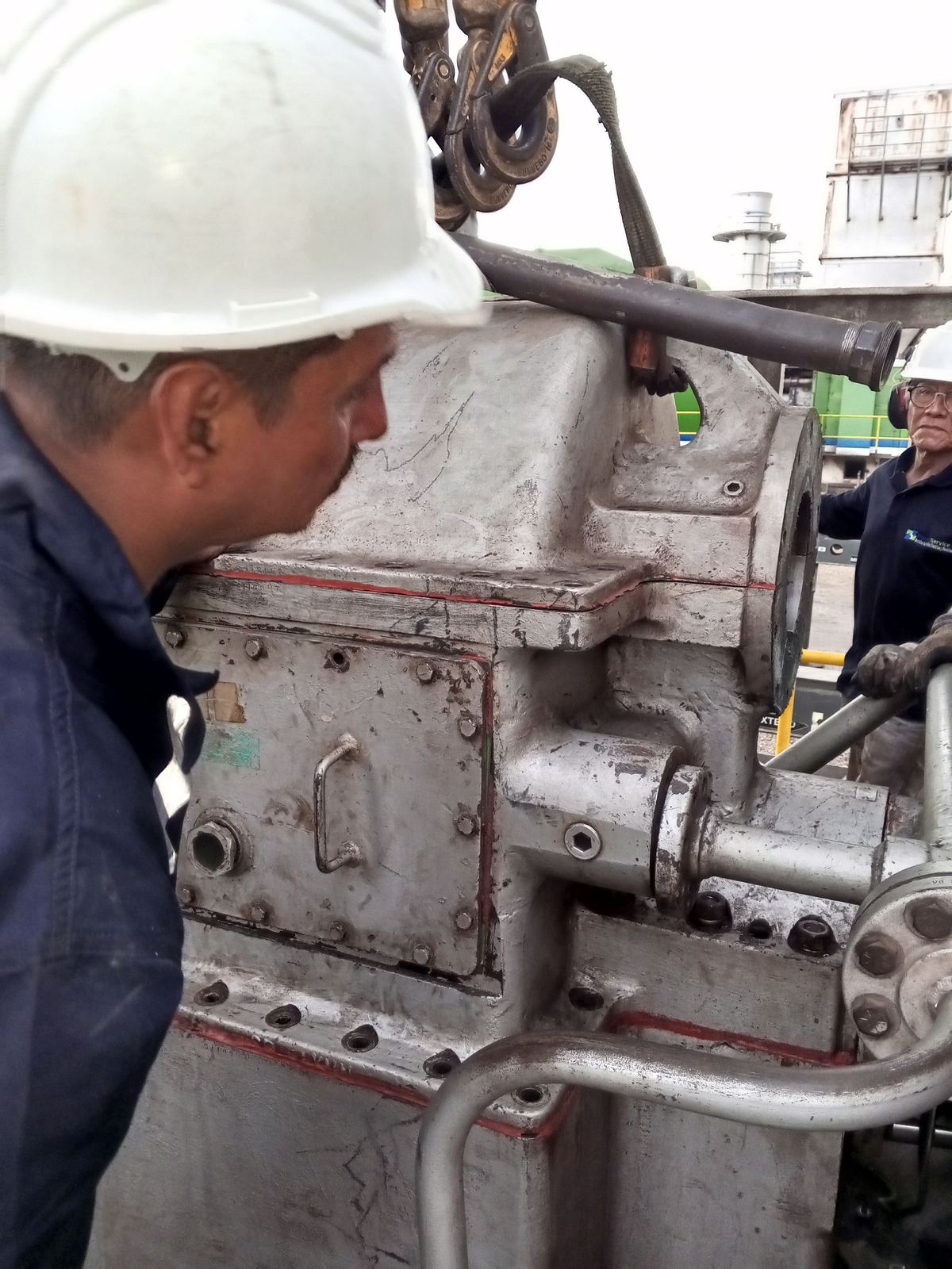 Desmontaje e inspección de caja reductora de turbina Frame 5